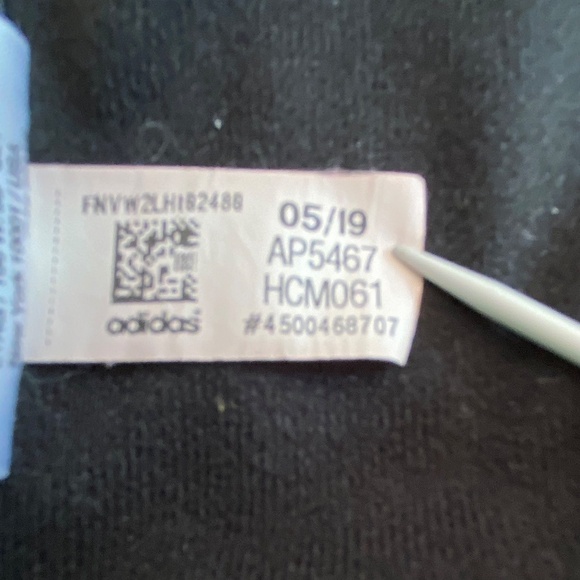 Classic Adidas black with white stripes full zip jacket Youth size L - Picture 11 of 11